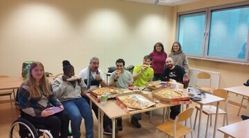 Quantum Pizza: Fizyka kwantowa przy wspólnym stole